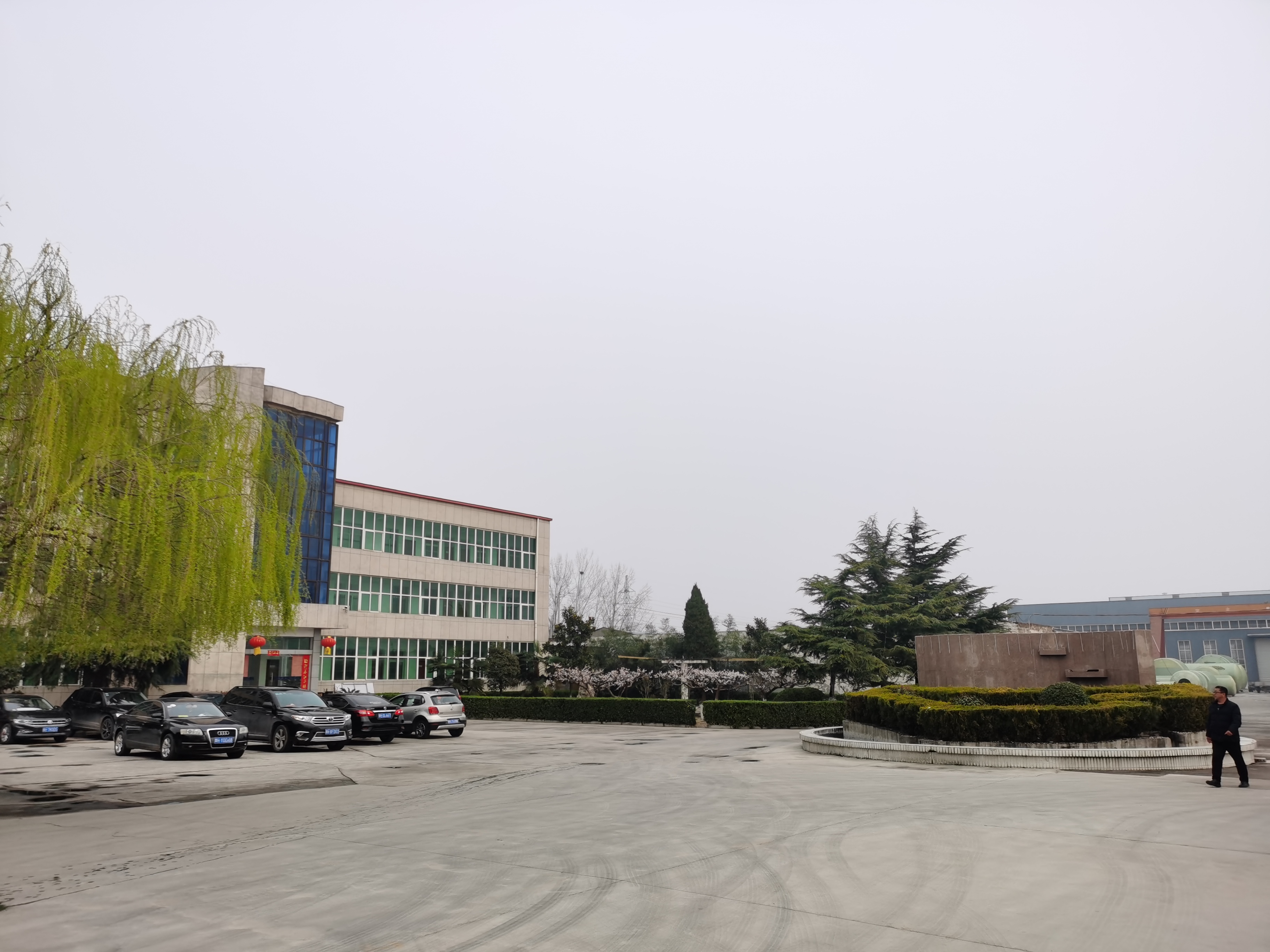 廠區(qū)環(huán)境